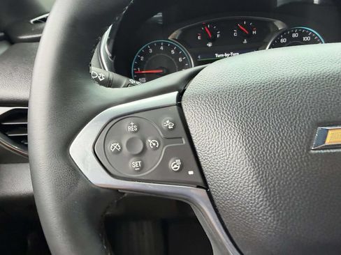 Used 2023 Chevrolet Traverse LT AWD/4WD image 36