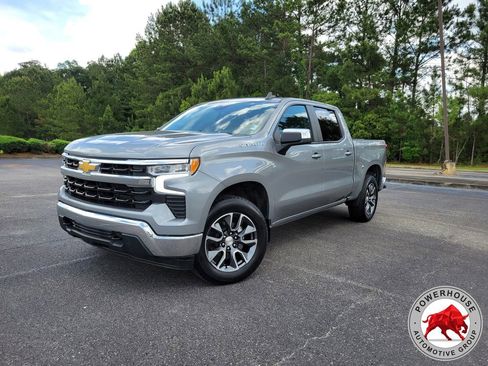 Used 2024 Chevrolet Silverado 1500 LT AWD/4WD image 1