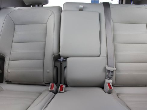 Used 2024 GMC Terrain Denali w/ Denali Premium Package AWD/4WD image 55