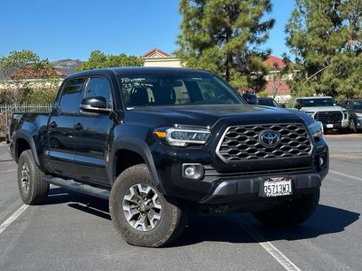 Certified 2023 Toyota Tacoma TRD Off-Road w/ Black Out Package (TMS)