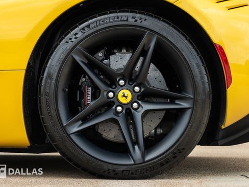 Used 2023 Ferrari SF90 Spider AWD/4WD image 9