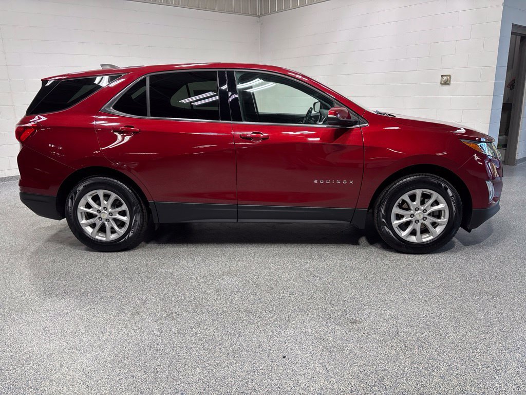 Used 2018 Chevrolet Equinox LT FWD image 8