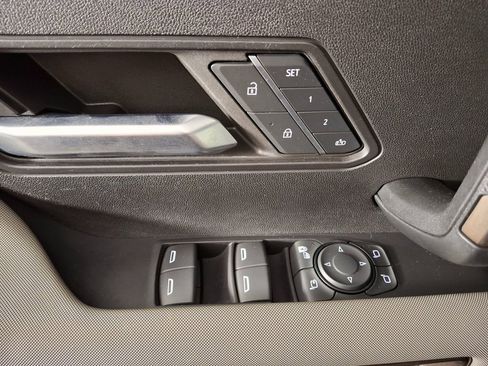 Used 2024 GMC Hummer EV 3X w/ LPO, Illumination Package image 24