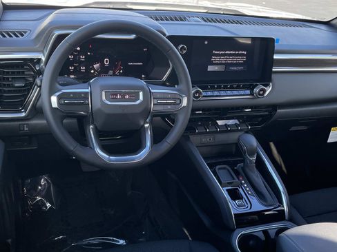 New 2026 GMC Canyon Elevation w/ Convenience Package image 9