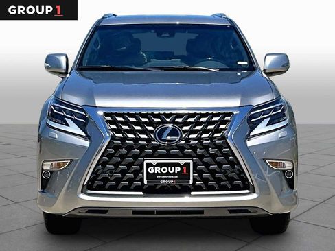 Certified 2023 Lexus GX 460 Premium w/ Premium Package AWD/4WD image 4