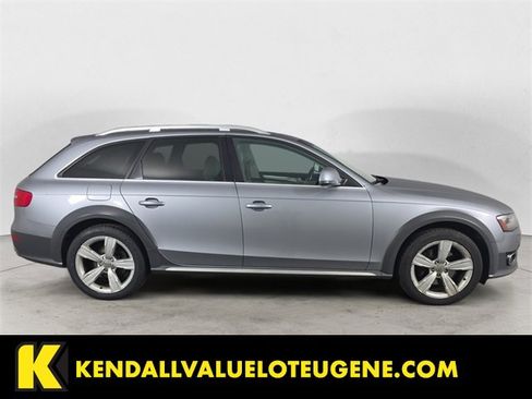 Used 2015 Audi A4 Premium Plus w/ Technology Package image 6