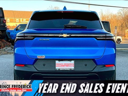 Used 2025 Chevrolet Equinox EV LT image 4