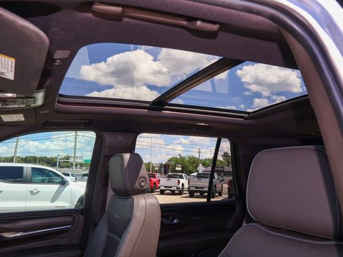 Used 2022 GMC Yukon Denali AWD/4WD image 10