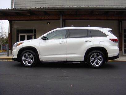 Used 2016 Toyota Highlander Limited