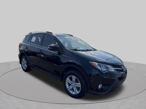 Used 2014 Toyota RAV4 XLE AWD/4WD image 2