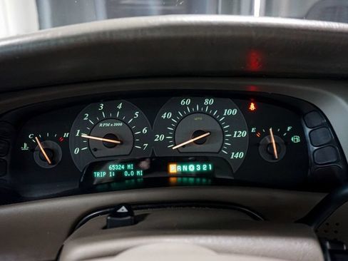 Used 2003 Buick Park Avenue Ultra FWD image 25