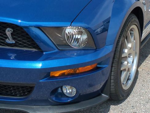 Used 2007 Ford Mustang Shelby GT500 RWD image 12