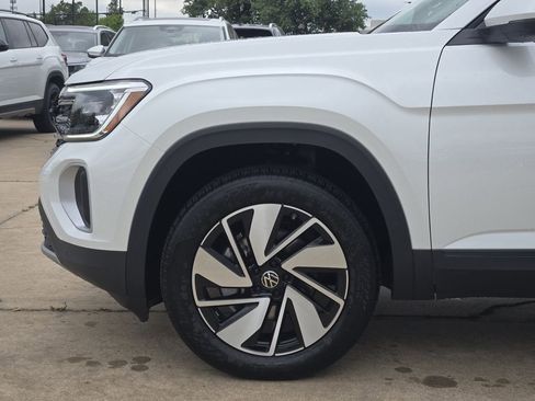 New 2026 Volkswagen Atlas SE FWD image 5