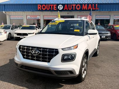 Used 2025 Hyundai Venue SEL