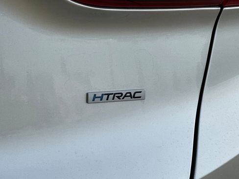 Used 2019 Hyundai Santa Fe AWD image 27