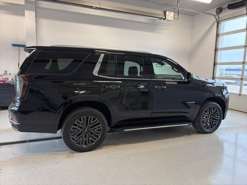 Used 2026 Chevrolet Tahoe Premier w/ Sun And Tow Package image 11