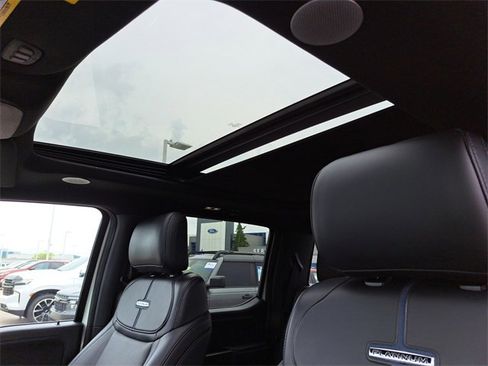 Certified 2024 Ford F150 Platinum w/ Equipment Group 702A High image 26