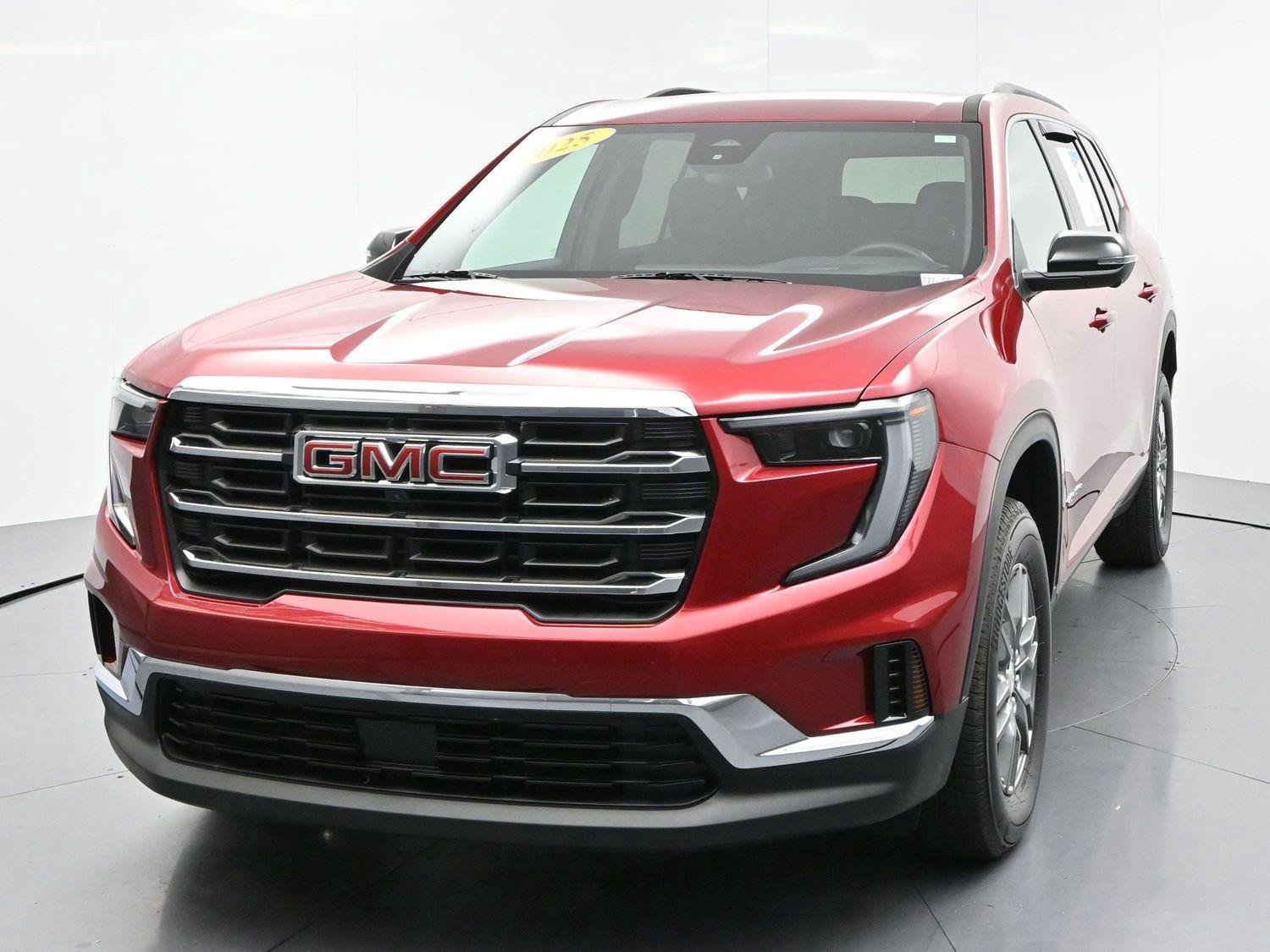 Used 2025 GMC Acadia Elevation FWD image 3