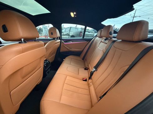Used 2022 BMW 530i xDrive w/ Convenience Package AWD/4WD image 30