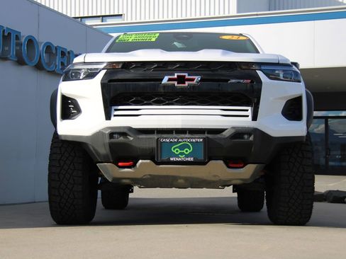 Certified 2024 Chevrolet Colorado ZR2 image 3