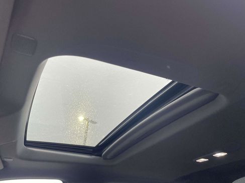 Used 2020 Chevrolet Silverado 2500 LTZ w/ LTZ Premium Package image 8