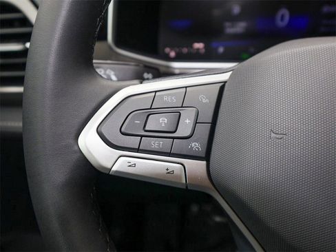 New 2026 Volkswagen Taos SE AWD/4WD image 23
