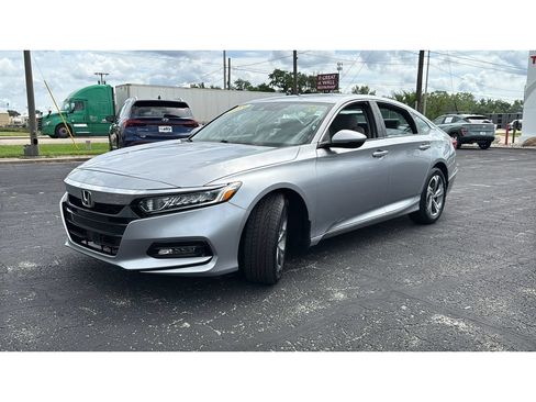 Used 2019 Honda Accord EX-L image 3