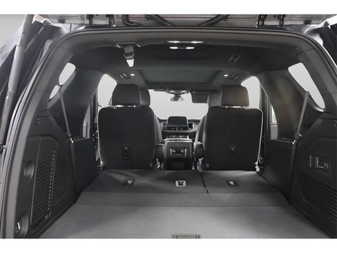 Used 2022 Chevrolet Tahoe RST w/ Luxury Package image 28