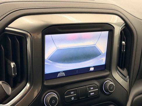 Used 2022 Chevrolet Silverado 1500 LT w/ Safety Package image 29