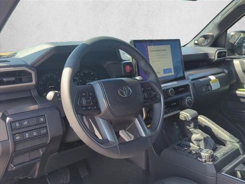 New 2026 Toyota 4Runner TRD Off-Road Premium AWD/4WD image 11