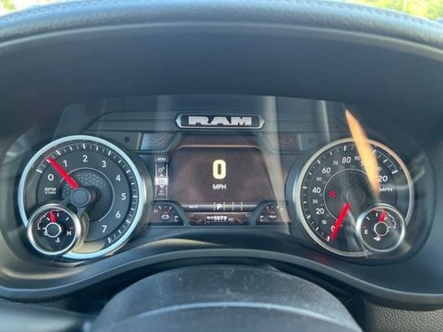 Used 2025 RAM 1500 Laramie AWD/4WD image 23