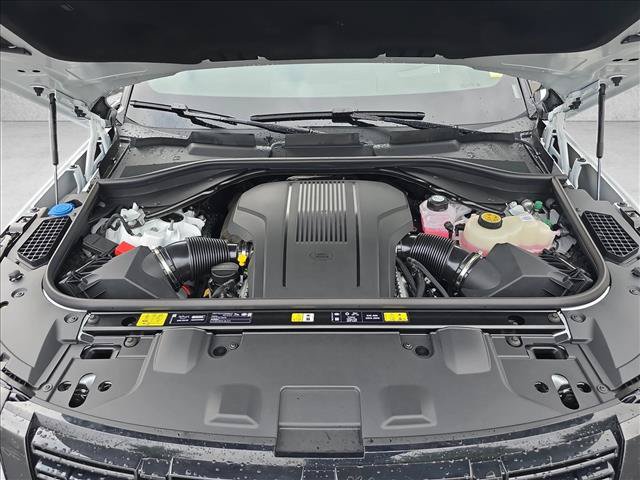 New 2026 Land Rover Range Rover Long Wheelbase SE AWD/4WD image 29