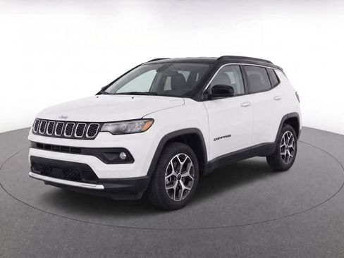 Used 2025 Jeep Compass Limited AWD/4WD image 8