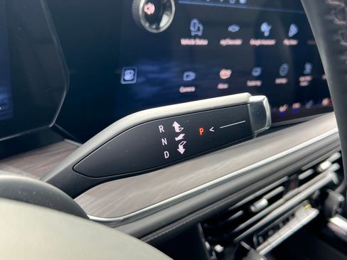 Certified 2025 Chevrolet Tahoe Z71 w/ Comfort Package image 30