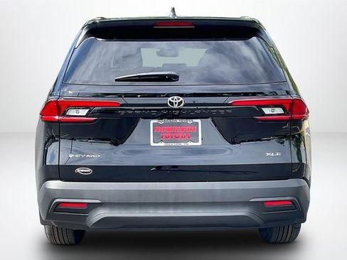 New 2026 Toyota Grand Highlander AWD Hybrid image 4