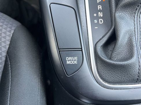 Used 2025 Kia Soul LX w/ LX Technology Package image 23