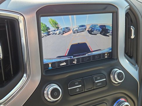 Used 2022 GMC Sierra 2500 SLT w/ SLT Convenience Package AWD/4WD image 15