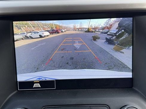 Used 2023 GMC Acadia Denali image 17