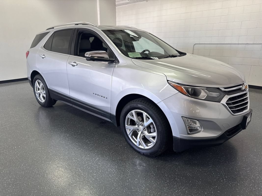 Used 2021 Chevrolet Equinox Premier AWD/4WD image 2