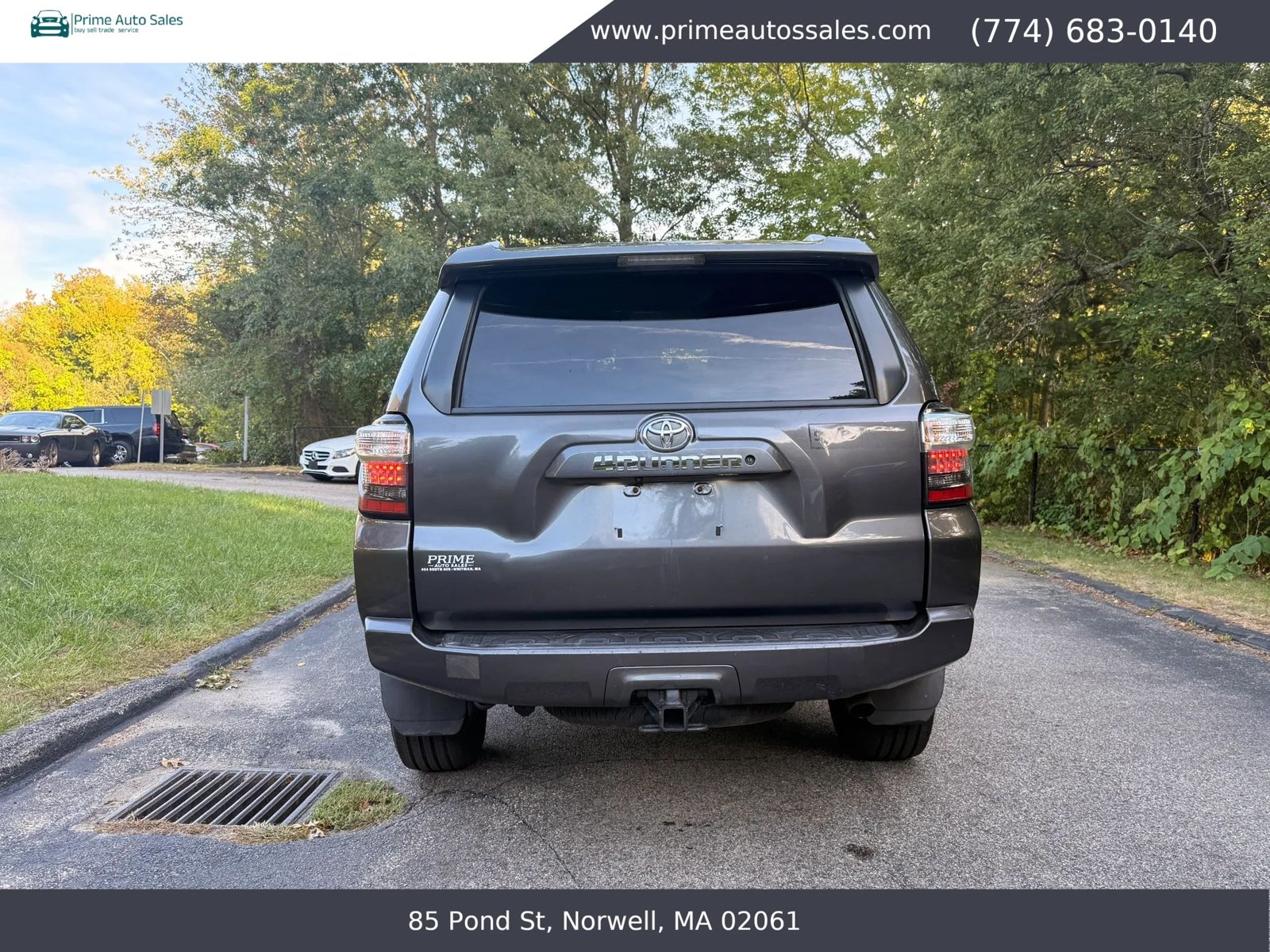 Used 2015 Toyota 4Runner SR5 AWD/4WD image 7
