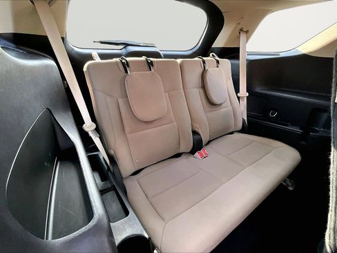 Used 2021 Ford Explorer 4WD w/ Class III Trailer Tow Package image 24