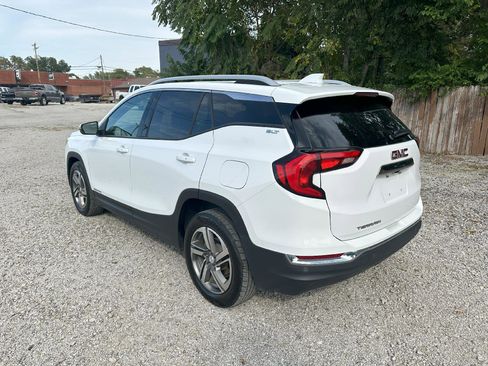 Used 2019 GMC Terrain SLT w/ Preferred Package image 3