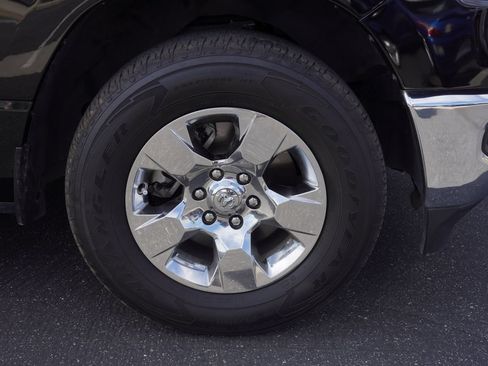 Used 2022 RAM 1500 Big Horn RWD image 10