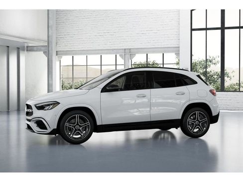 New 2026 Mercedes-Benz GLA 250 4MATIC image 36