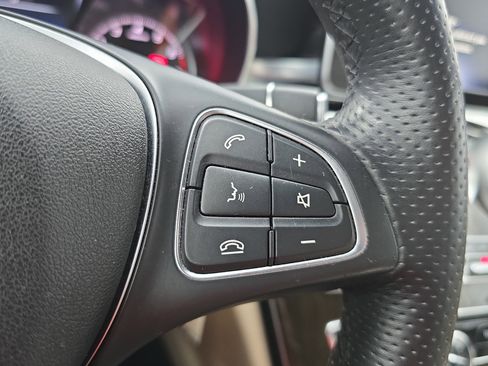 Used 2018 Mercedes-Benz C 300 4MATIC Sedan image 17