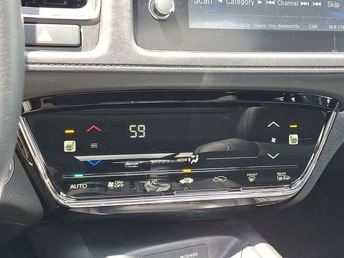 Used 2021 Honda HR-V EX-L image 17
