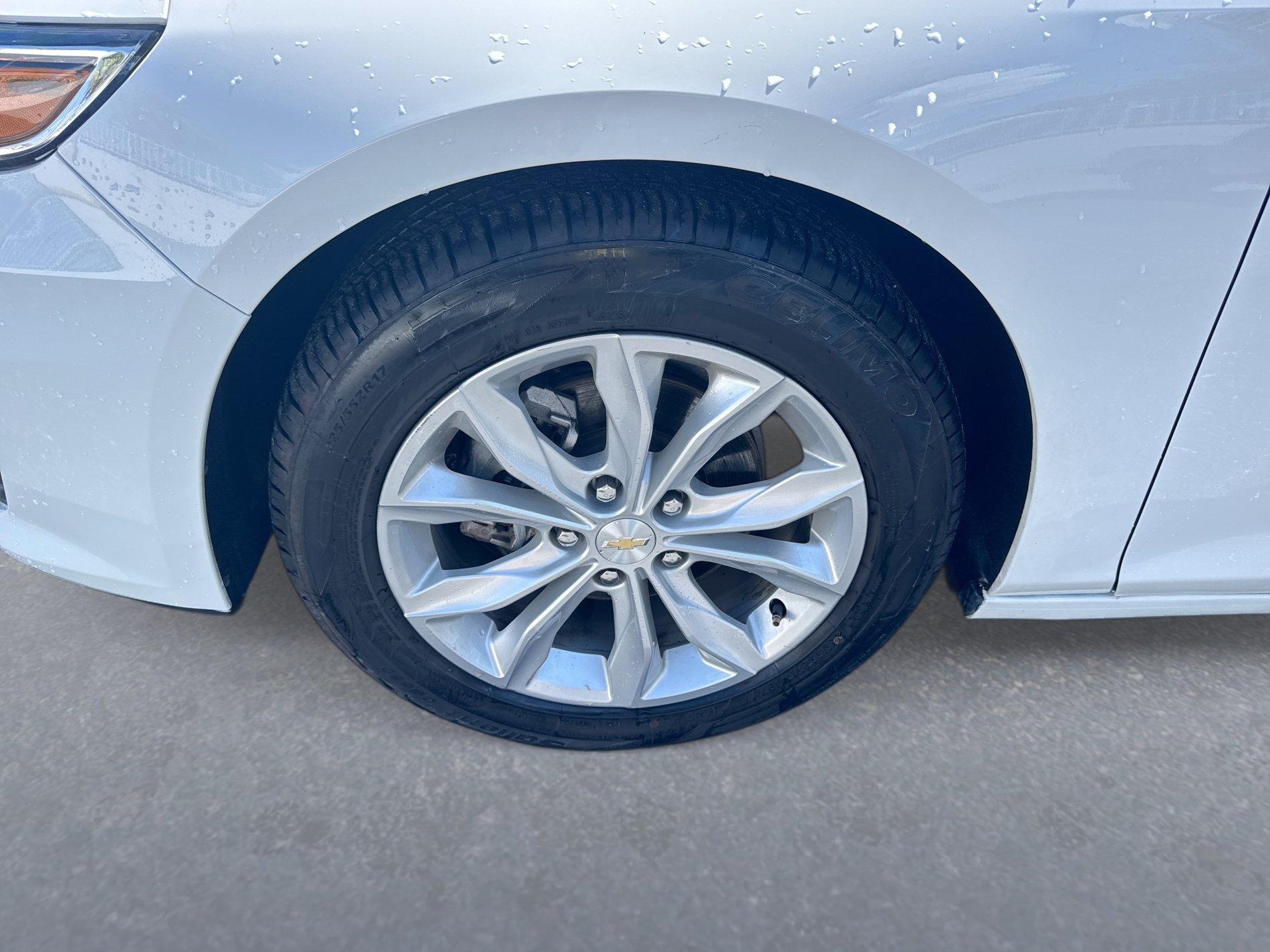 Used 2024 Chevrolet Malibu LT FWD image 11