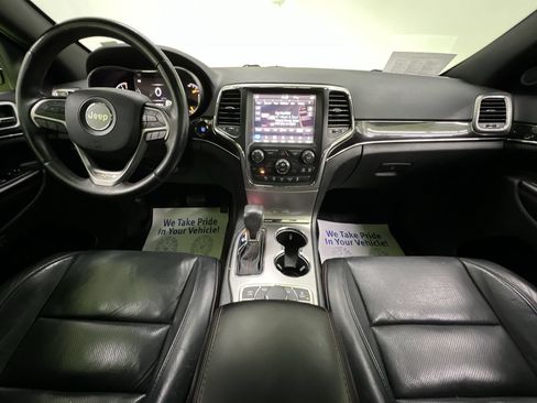 Used 2018 Jeep Grand Cherokee Trailhawk w/ Trailhawk Luxury Group AWD/4WD image 19