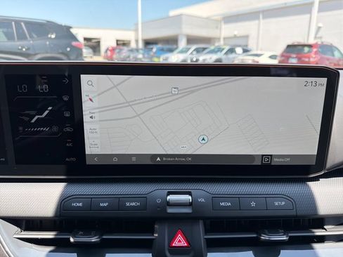 New 2026 Kia K4 GT-Line w/ GT-Line Premium Package FWD image 12