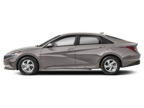 Used 2021 Hyundai Elantra SE FWD image 3